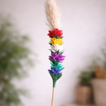 Palma, która wyrosła z papieru.